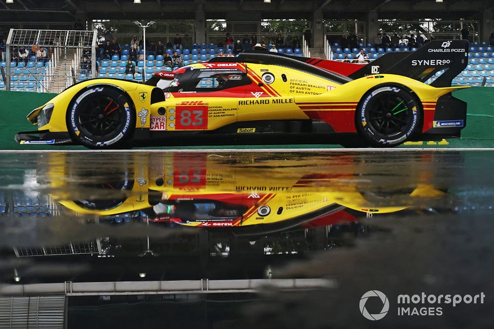 #83 AF Corse Ferrari 499P: Robert Kubica, Robert Shwartzman, Yifei Ye