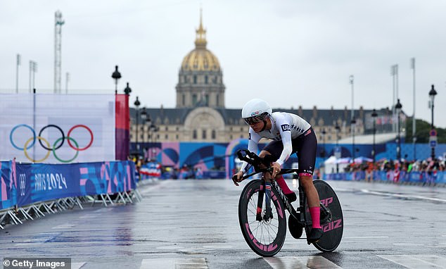 Chloe Dygert's (pictured) hopes for gold were dashed when she crashed this afternoon.