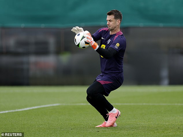 Tom Heaton reflects on the fans booing Gareth Southgate during Euro 2024