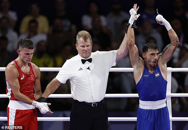 Australian gold medal hope Harry Garside (left) is out of the Olympics after losing in the round of 16 to Richard Kovacs of Hungary