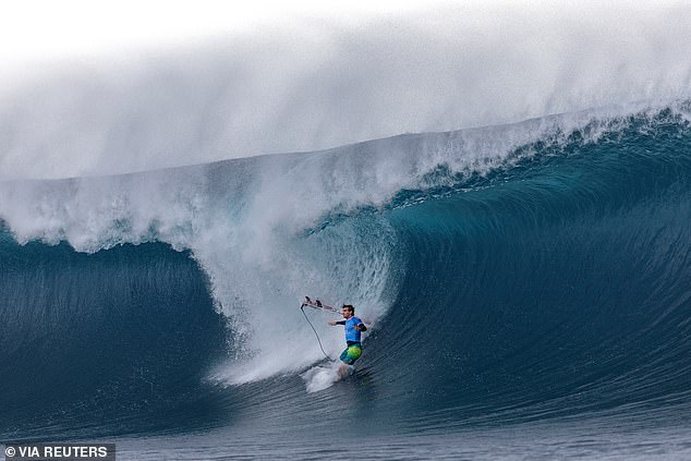 Robinson said he almost drowned during the competition in Teahupo'o, French Polynesia