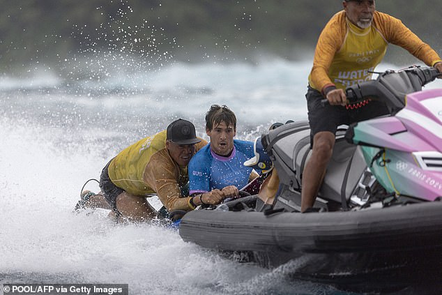 Jack Robinson qualified for the quarter finals in incredibly dangerous conditions