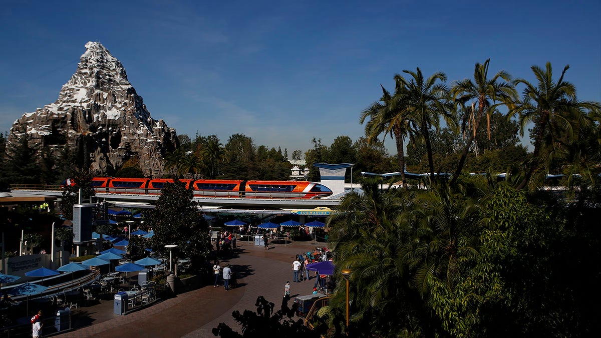 Scenic overview of Disneyland with Matterhorn featured on the left.