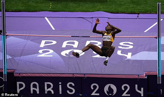 Paris 2024 Olympics - Athletics - Women's High Jump Qualification - Stade de France, Saint-Denis, France - August 02, 2024. Rose Amoanimaa Yeboah of Ghana in action. REUTERS/Aleksandra Szmigiel