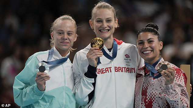 Page finished ahead of Viyaleta Bardzilouskaya (left) and Canada's Sophiane Methot (right)