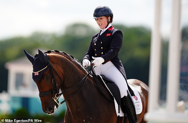 Following Fry's performance, Becky Moody and Jagerbomb achieved their own career-best scoring 76.49 percent