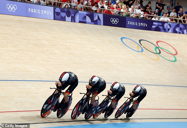 Team GB have had to settle for silver in the men's team pursuit