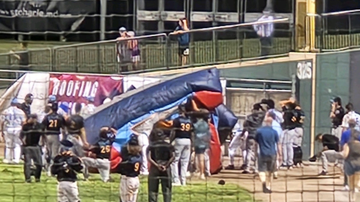 Child killed inside airborne bounce house at baseball game