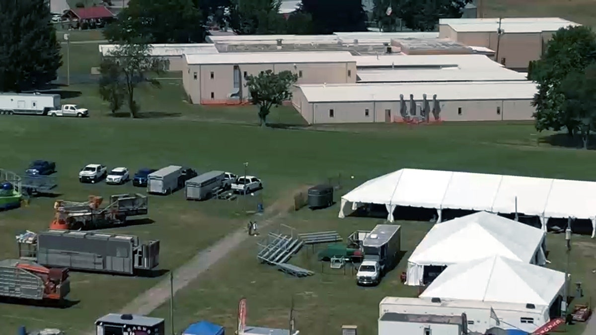 People preparing for the Butler Farm Show